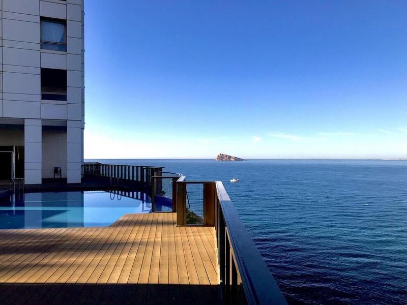 Gemelos Benidorm Buitenkant foto